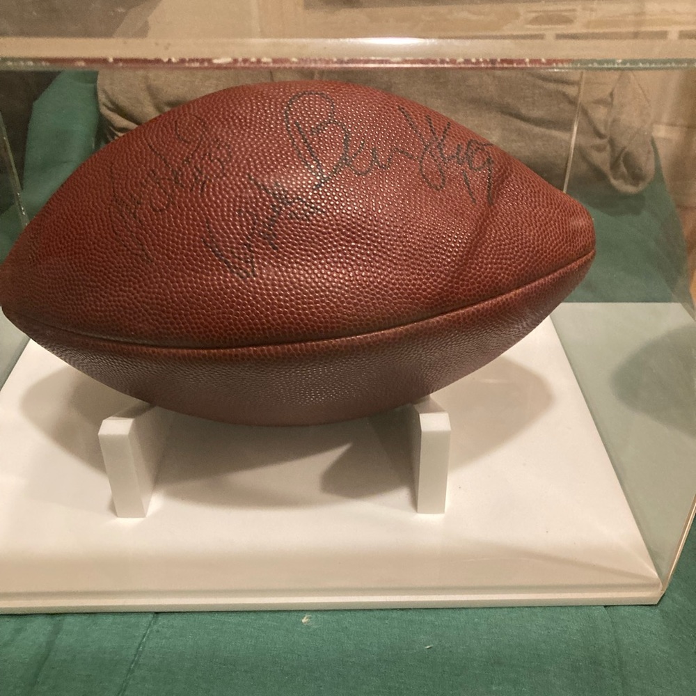 NFL Football - Picture 2 of 8